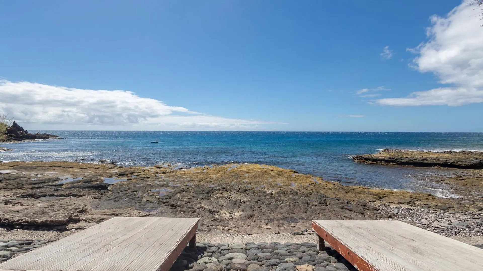Lightbooking Playa De Arinaga Junto Al Mar أغيميس